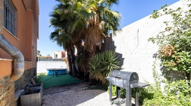 Granada - Jun - 250m2