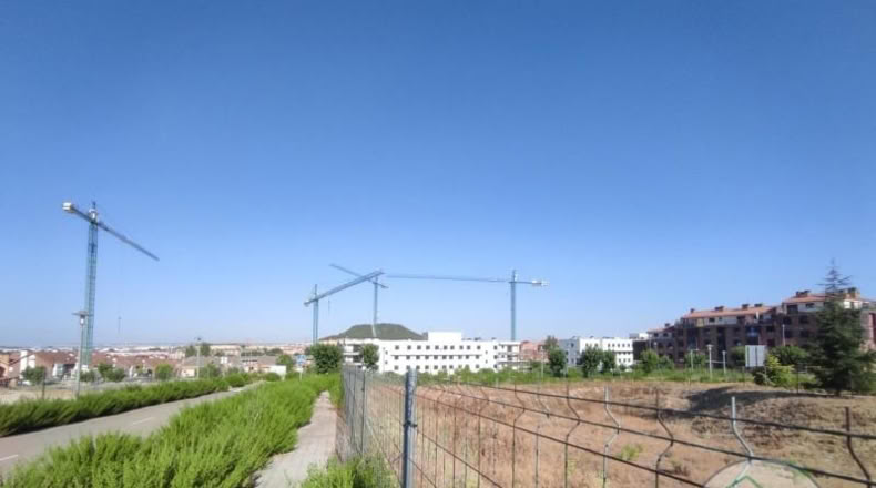 Valladolid - La Cistérniga - 1795m2