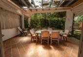 Chalet independiente con terreno en venta en la España, Cáceres, ref: TR405663 foto