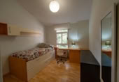 Chalet independiente con terreno en venta en la España, Cáceres, ref: TR405663 foto