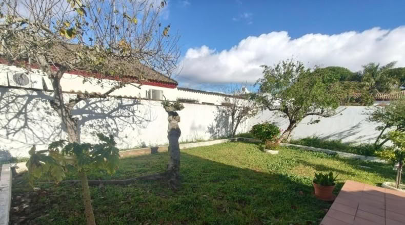 Cádiz - Chiclana de la Frontera - 2600m2