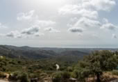 Chalet independiente con terreno en venta en la España, Ojén, ref: TR331052 foto