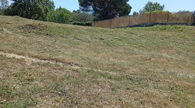 Gerona - Maçanet de la Selva - 900m2