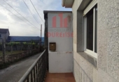 Дом с участком на продажу в городе Оренсе Фото