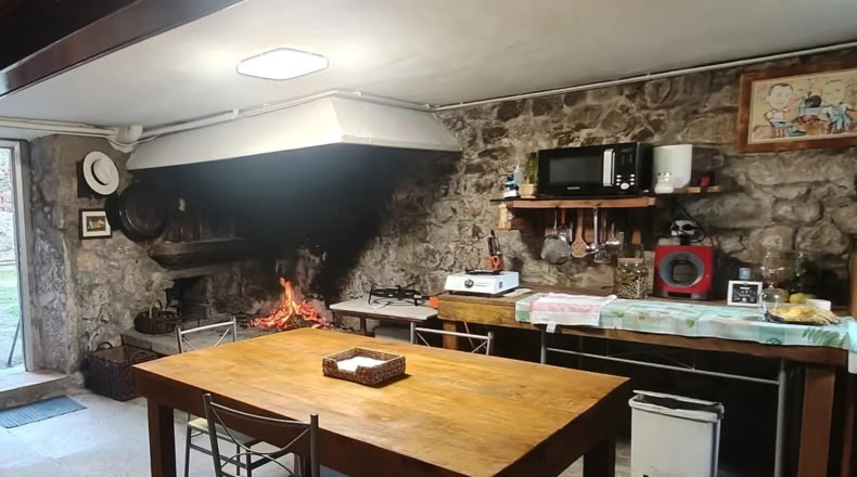 Pontevedra - Santa Lucía de Moraña - 2400m2