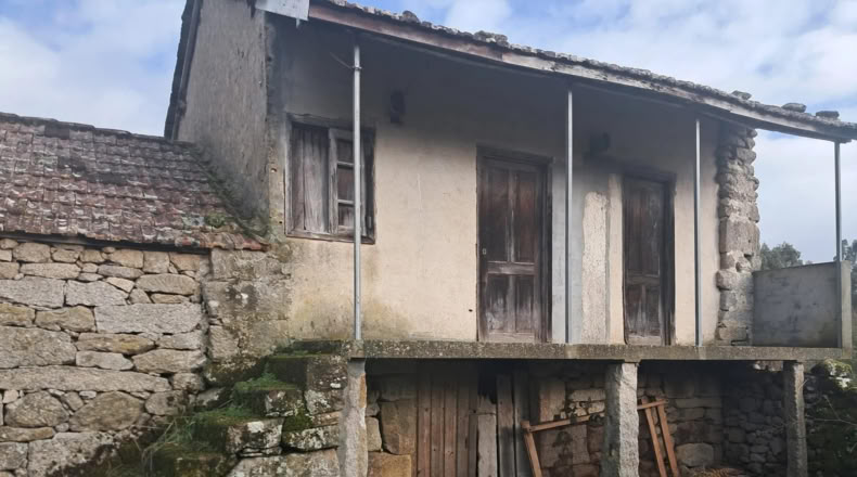 Orense - Boborás - 2200m2