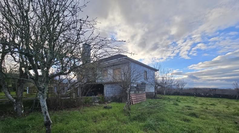 Orense - A Merca - 3000m2