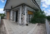 Дом с участком на продажу в городе A Merca. Фото