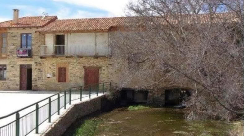 León - Velilla de la Valduerna - 360m2