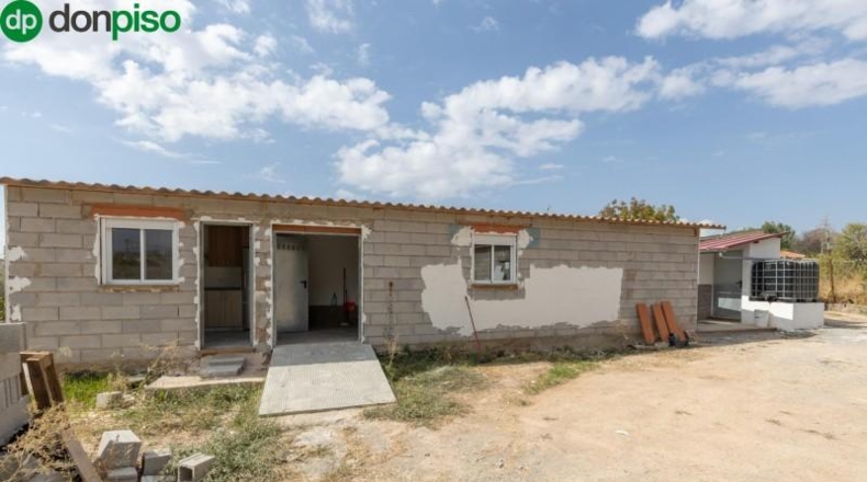 Granada - Peligros - 1690m2
