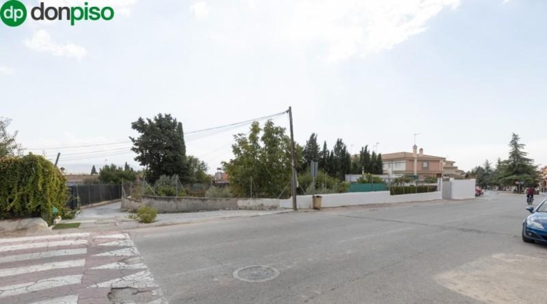 Granada - Peligros - 1690m2