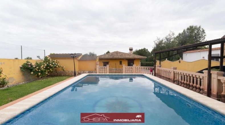 Valencia - Náquera - 825m2