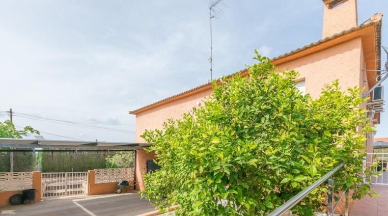 Valencia - Llíria - 937m2