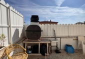 Отдельно стоящий дом с участком на продажу в городе el Vendrell Фото