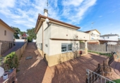 Chalet independiente con terreno en venta en la España, Lliçà d'Amunt, ref: TR405886 foto