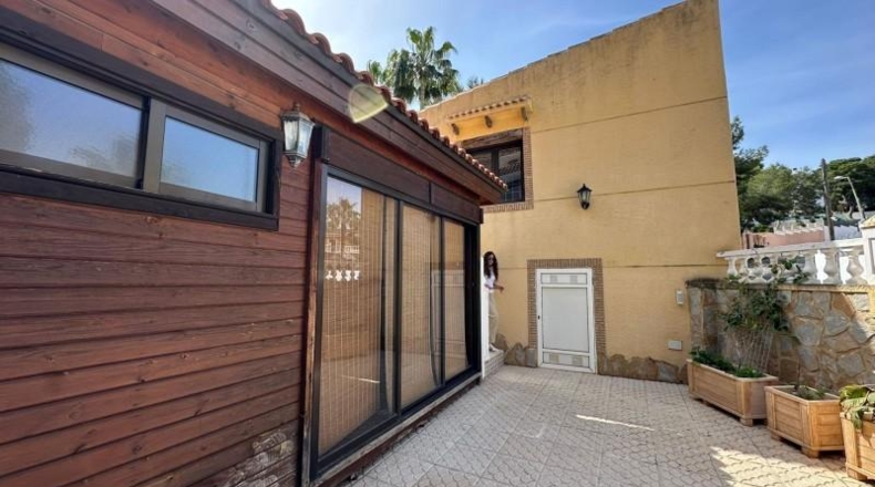 Alicante - Torrevieja - 827m2