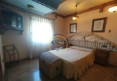 Отдельно стоящий дом с участком на продажу в городе Ontinyent Фото