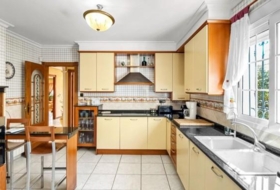 Торревьеха 800&nbsp;м²