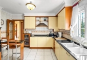 Chalet independiente con terreno en venta en la España, Torrevieja, ref: TR403063 foto