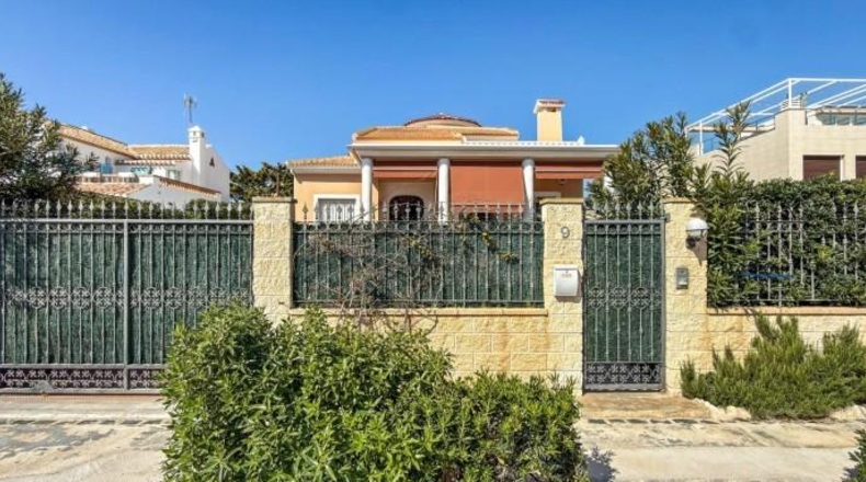 Аликанте - Torrevieja - 800m2