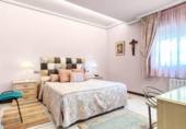 Chalet independiente con terreno en venta en la España, Torrevieja, ref: TR403063 foto