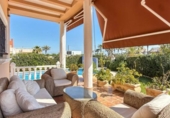 Chalet independiente con terreno en venta en la España, Torrevieja, ref: TR403063 foto