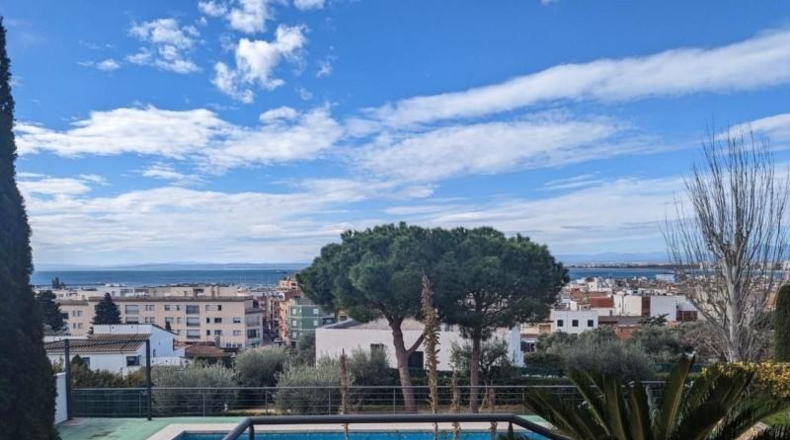 Gerona - Roses - 1549m2