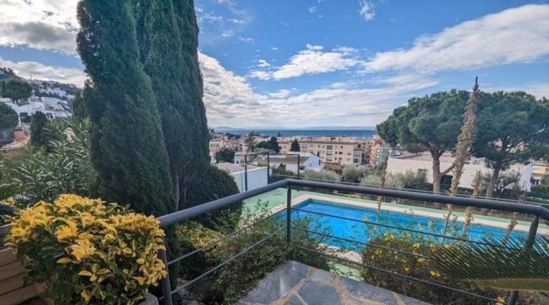 Gerona - Roses - 1549m2