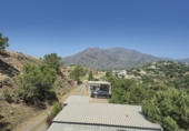 Detached villa with land for sale on Camino de los Reales, Estepona, ref: TR233355 photo