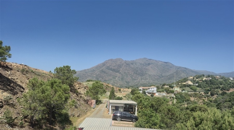 Málaga - Algatocín - 210000m2