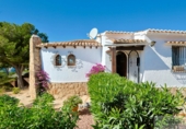 Chalet independiente con terreno en venta en la España, Jávea, ref: TR406220 foto