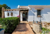 Chalet independiente con terreno en venta en la España, Jávea, ref: TR406220 foto