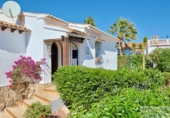 Chalet independiente con terreno en venta en la España, Jávea, ref: TR406220 foto