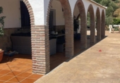 Xalet independent amb terreny en lloguer a la España, Sedella, ref.: TR320284 foto