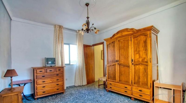 Málaga - Benamargosa - 205m2