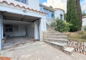 Chalet independiente con terreno en venta en la España, Vila-rodona, ref: TR406036 foto