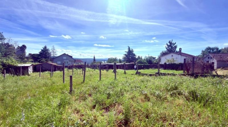 Orense - Barbadás - 2000m2