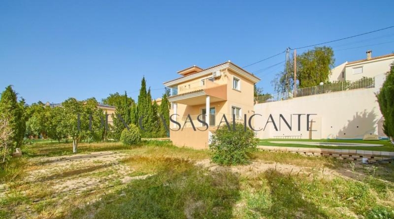 Alicante - Busot - 891m2