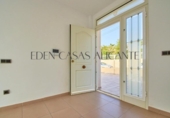 Xalet independent amb terreny en venda a la España, Busot, ref.: TR244306 foto