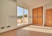 Xalet independent amb terreny en venda a la España, Busot, ref.: TR244306 foto