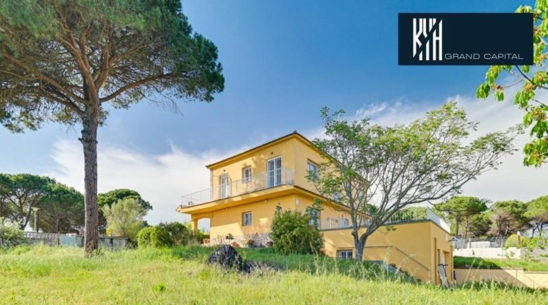 Gerona - Vidreres - 709m2