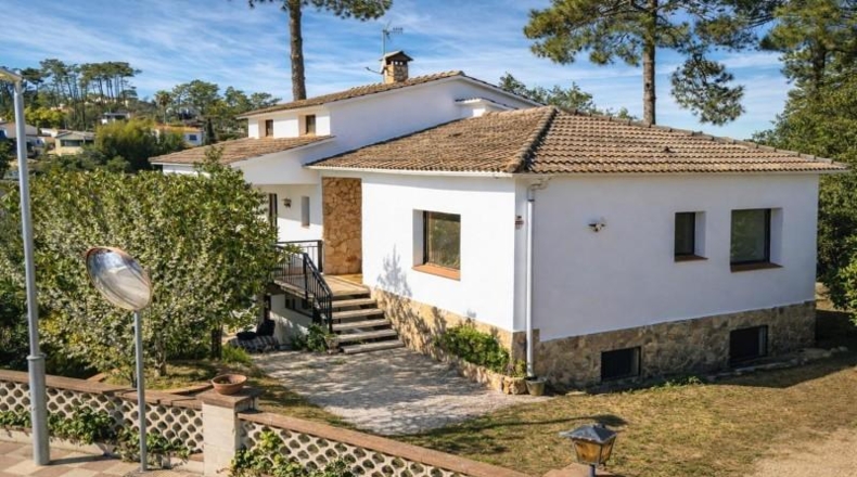 Girona - Lloret de Mar - 1102m2
