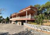 Xalet independent amb terreny en venda a la España, Vallirana, ref.: TR150089 foto