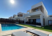 Chalet independiente con terreno en venta en la España, Finestrat, ref: TR262983 foto