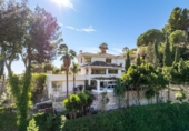 Отдельно стоящий дом с участком на продажу в городе Campo-Mijas Фото