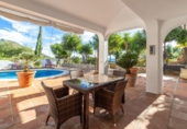Отдельно стоящий дом с участком на продажу в городе Campo-Mijas Фото
