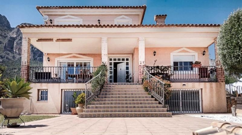 Alicante - Polop - 4200m2