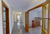 Chalet independiente con terreno en alquiler en la España, Viladecans, ref: TR404882 foto
