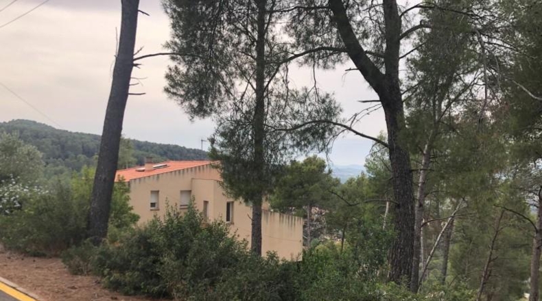 Barcelona - Castellví de Rosanes - 1000m2