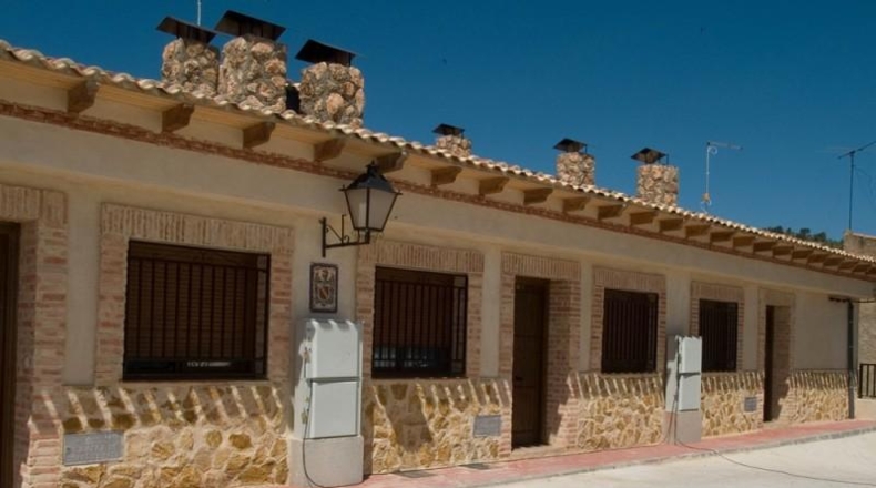 Albacete - Elche de la Sierra - 627m2